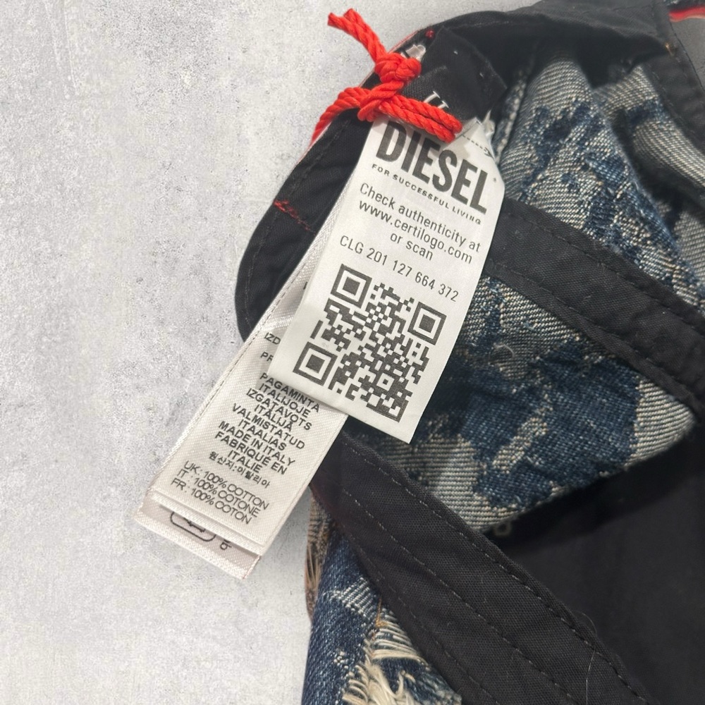 Diesel Library Distressed Cap - Picture 8 of 14
